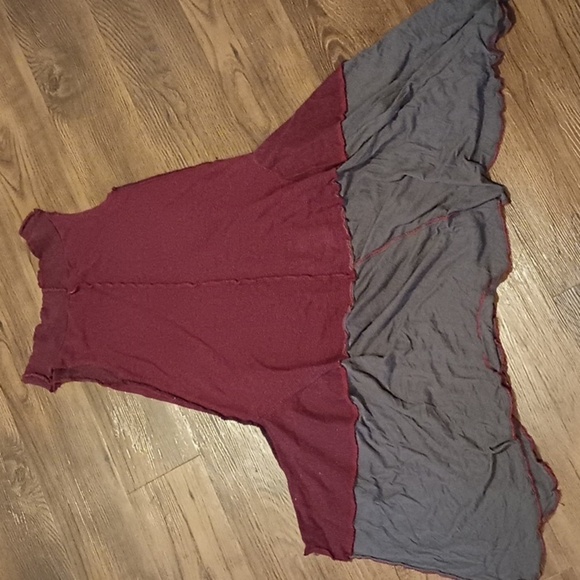 Miranda Caroligne Dark Red and Grey Pixie Handkerchief Cut Asymmetrical Dress A8 - Picture 5 of 5